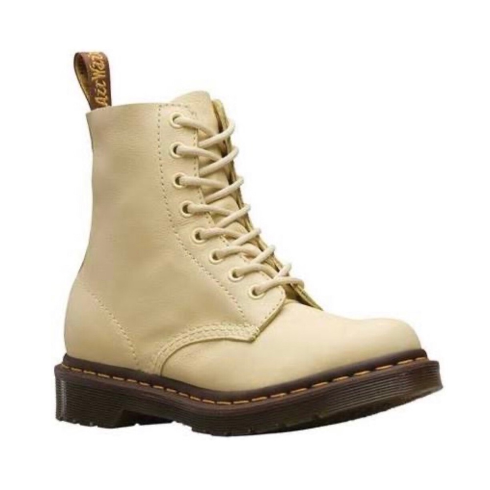 Dr Martens Pascal Virginia Pastel Yellow